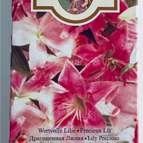 Hem Precious Lily Incense Sticks Handmade Natural Fragrance AGARBATTI 6x20 Pack - Picture 5 of 11